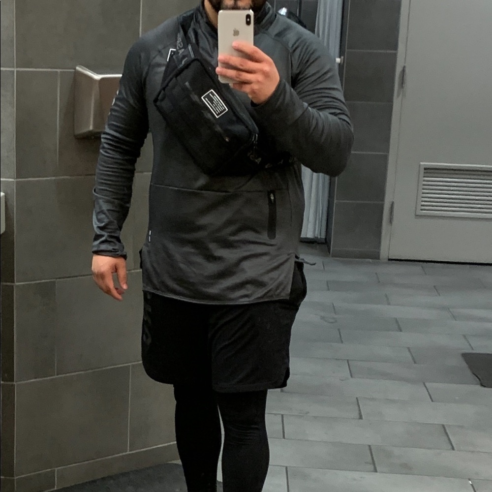 Meet your Posher, Ernest